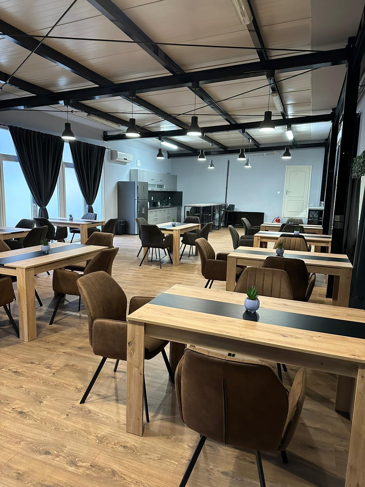 XXL Sala Osijek - Main Hall Setup for Wedding 14