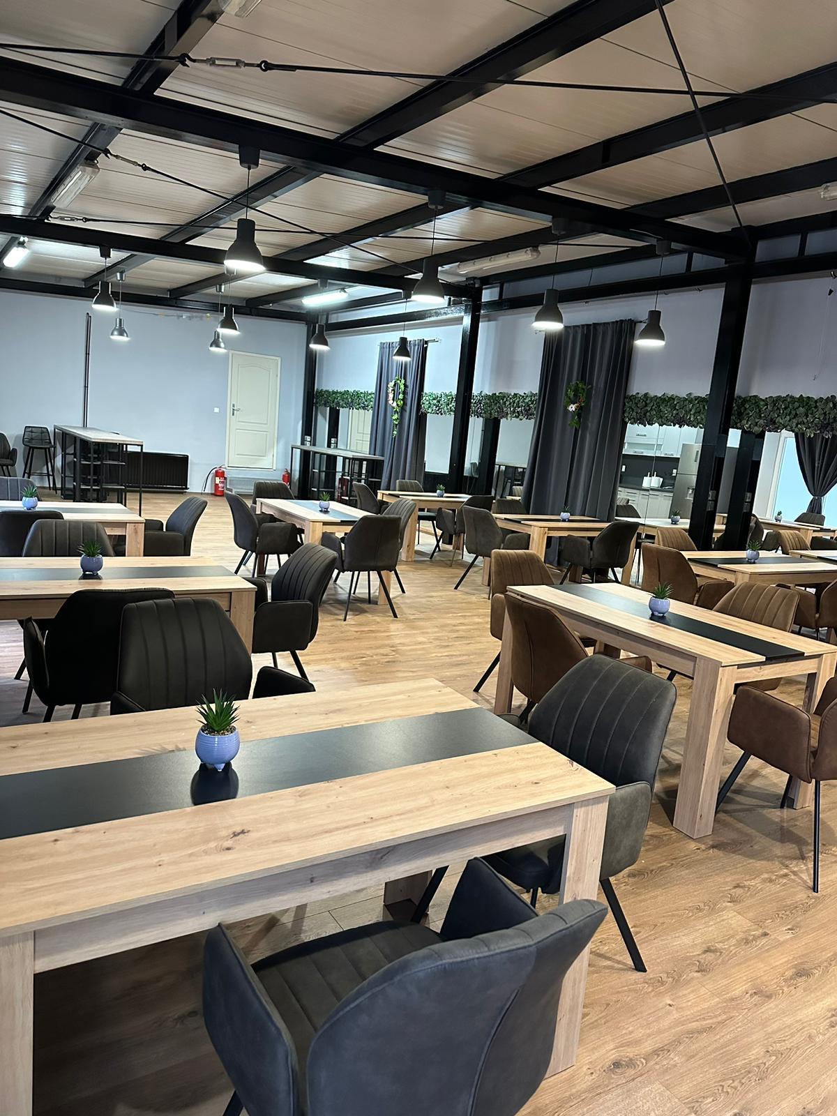 XXL Sala Osijek - Main Hall Setup for Wedding 7